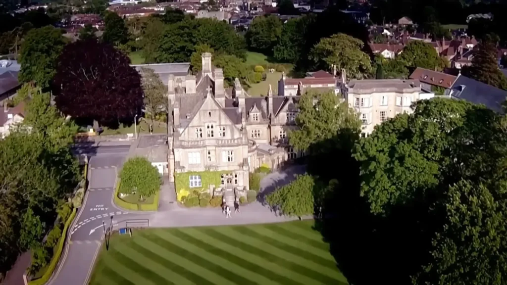 Boarding School
